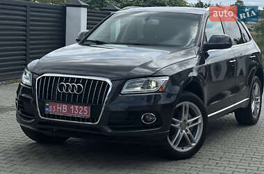 Внедорожник / Кроссовер Audi Q5 2015 в 