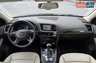 Внедорожник / Кроссовер Audi Q5 2013 в 