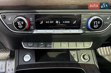 Внедорожник / Кроссовер Audi Q5 2021 в 