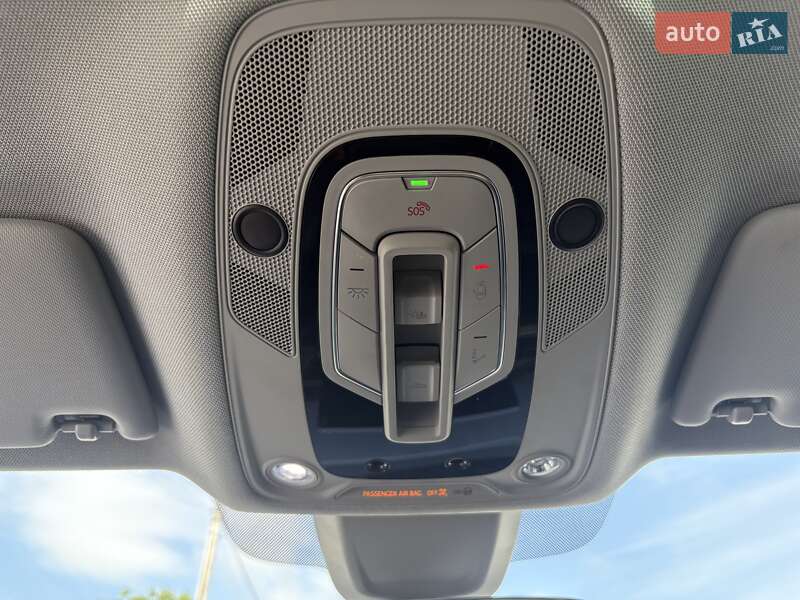 Позашляховик / Кросовер Audi Q5 2021 в Мостиській