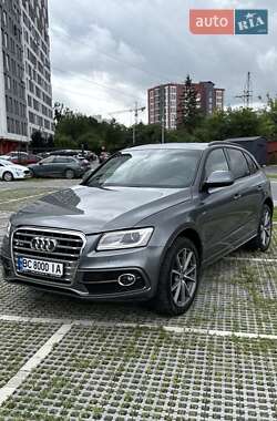 Внедорожник / Кроссовер Audi Q5 2015 в 