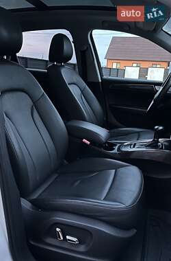 Внедорожник / Кроссовер Audi Q5 2013 в 