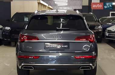 Внедорожник / Кроссовер Audi Q5 2022 в 