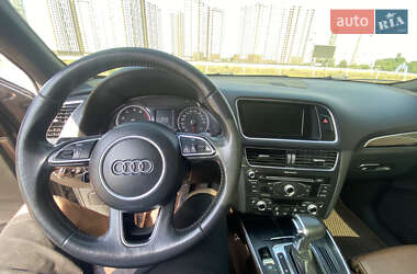 Внедорожник / Кроссовер Audi Q5 2012 в 