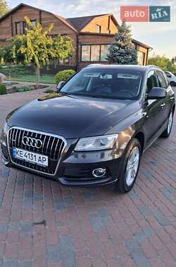 Внедорожник / Кроссовер Audi Q5 2015 в 