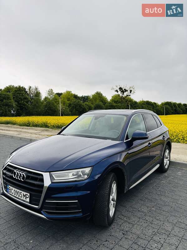 Внедорожник / Кроссовер Audi Q5 2019 в Львове фото 3 Внедорожник / Кроссовер Audi Q5 2019 в Львове