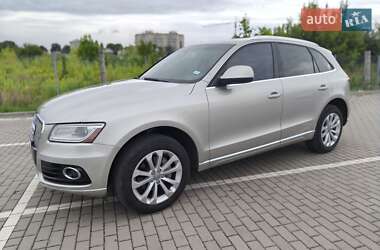 Внедорожник / Кроссовер Audi Q5 2012 в 
