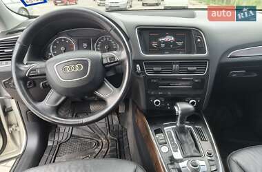 Внедорожник / Кроссовер Audi Q5 2012 в 