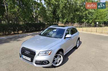 Внедорожник / Кроссовер Audi Q5 2015 в 