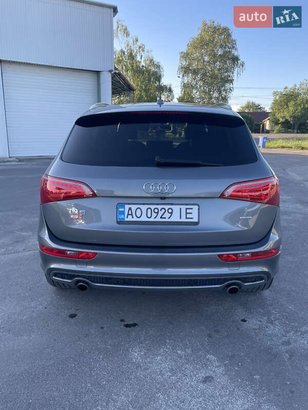 Внедорожник / Кроссовер Audi Q5 2011 в Виноградове