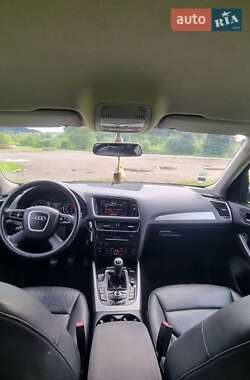Внедорожник / Кроссовер Audi Q5 2010 в 