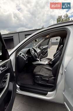 Внедорожник / Кроссовер Audi Q5 2009 в 