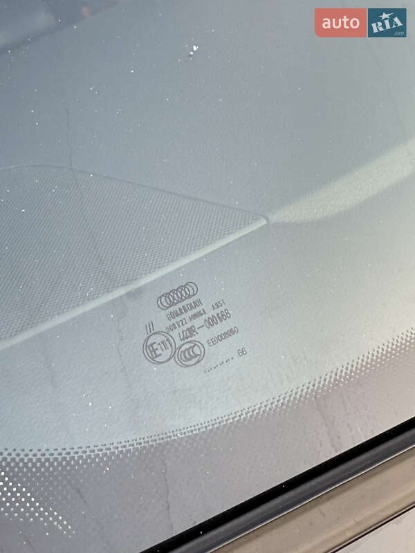 Позашляховик / Кросовер Audi Q5 2016 в Вознесенську