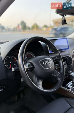 Внедорожник / Кроссовер Audi Q5 2016 в 