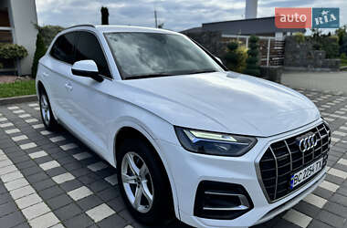Внедорожник / Кроссовер Audi Q5 2020 в 