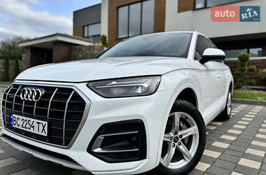 Внедорожник / Кроссовер Audi Q5 2020 в 