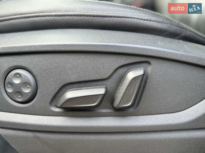 Внедорожник / Кроссовер Audi Q5 2020 в Стрые