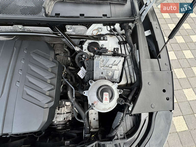 Внедорожник / Кроссовер Audi Q5 2020 в Стрые