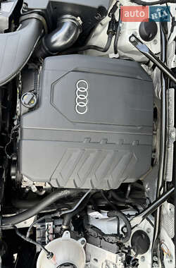 Внедорожник / Кроссовер Audi Q5 2020 в 
