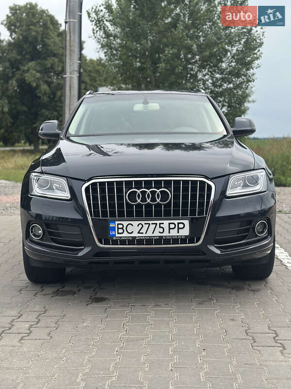 Позашляховик / Кросовер Audi Q5 2016 в Києві