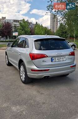 Внедорожник / Кроссовер Audi Q5 2009 в 