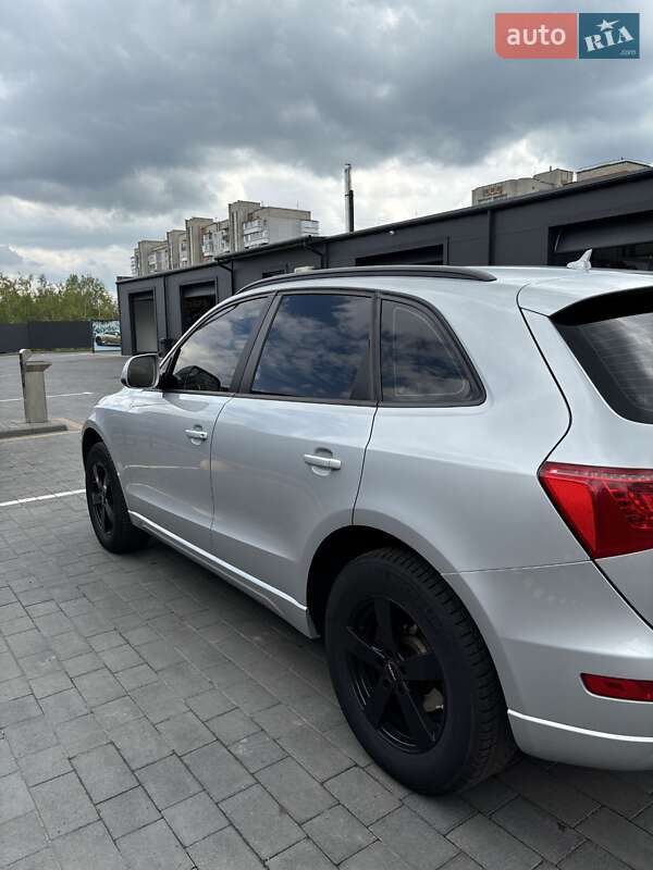 Внедорожник / Кроссовер Audi Q5 2009 в Николаеве фото 23 Внедорожник / Кроссовер Audi Q5 2009 в Николаеве