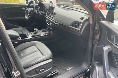 Внедорожник / Кроссовер Audi Q5 2019 в 