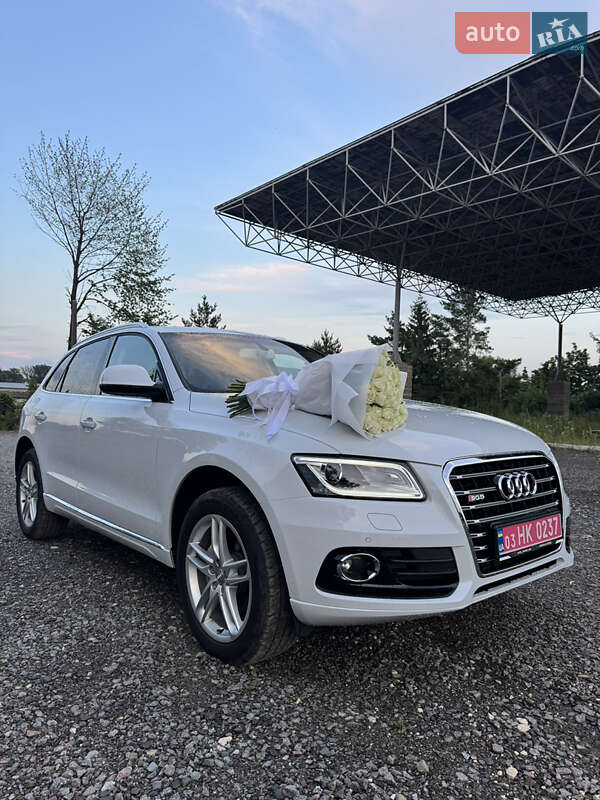 Внедорожник / Кроссовер Audi Q5 2016 в Самборе
