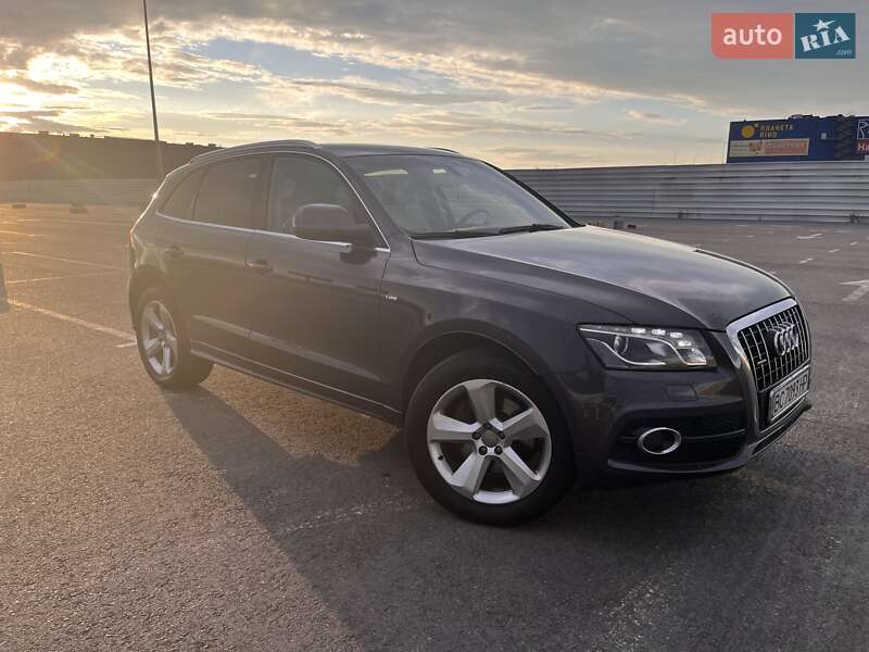 Внедорожник / Кроссовер Audi Q5 2011 в Львове