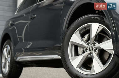 Внедорожник / Кроссовер Audi Q5 2022 в 