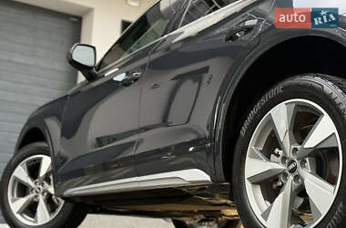 Внедорожник / Кроссовер Audi Q5 2022 в 