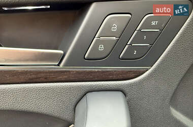 Внедорожник / Кроссовер Audi Q5 2022 в 