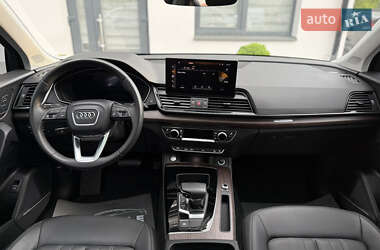 Внедорожник / Кроссовер Audi Q5 2022 в 
