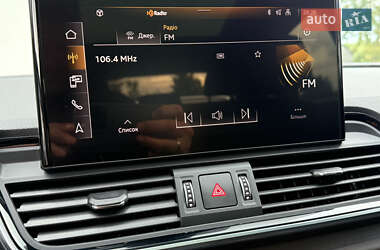Внедорожник / Кроссовер Audi Q5 2022 в 