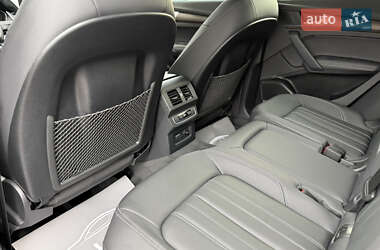 Внедорожник / Кроссовер Audi Q5 2022 в 