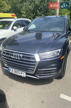 Внедорожник / Кроссовер Audi Q5 2020 в Киеве