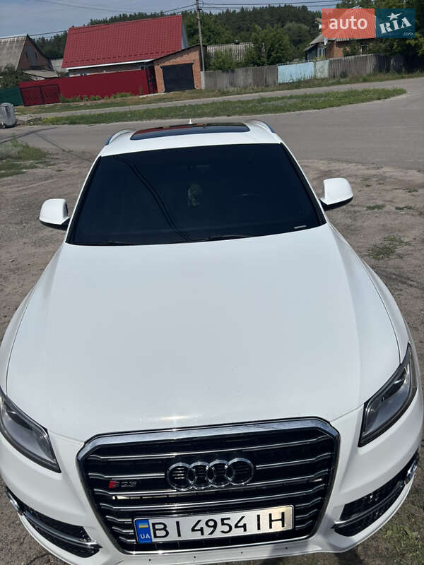 Внедорожник / Кроссовер Audi Q5 2015 в Полтаве