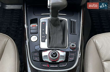 Внедорожник / Кроссовер Audi Q5 2012 в 