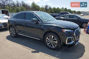 Внедорожник / Кроссовер Audi Q5 2022 в 