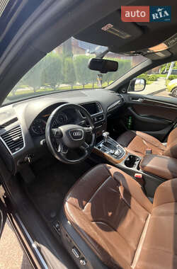 Внедорожник / Кроссовер Audi Q5 2015 в 