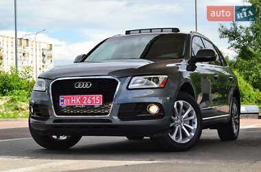 Внедорожник / Кроссовер Audi Q5 2015 в 