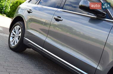 Внедорожник / Кроссовер Audi Q5 2015 в 
