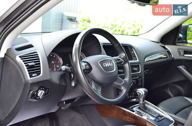 Внедорожник / Кроссовер Audi Q5 2015 в 