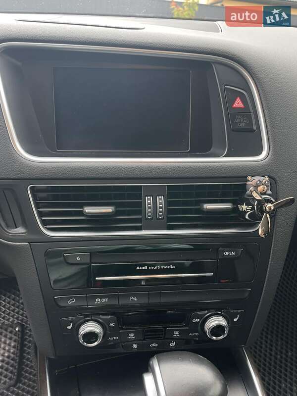 Внедорожник / Кроссовер Audi Q5 2013 в Тернополе