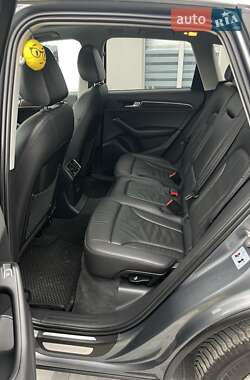 Внедорожник / Кроссовер Audi Q5 2013 в 