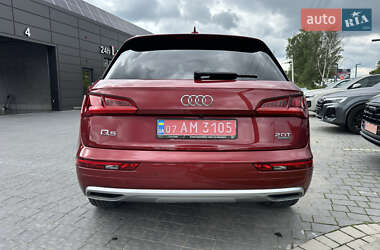 Внедорожник / Кроссовер Audi Q5 2017 в 