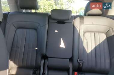Внедорожник / Кроссовер Audi Q5 2019 в 