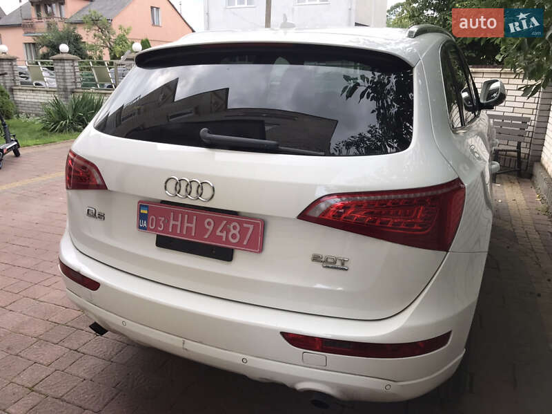 Позашляховик / Кросовер Audi Q5 2012 в Шептицькому
