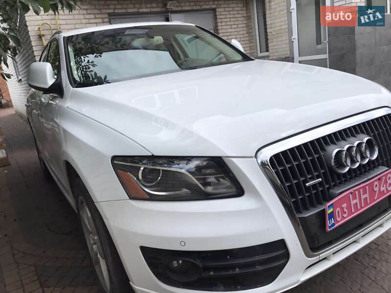 Позашляховик / Кросовер Audi Q5 2012 в Шептицькому