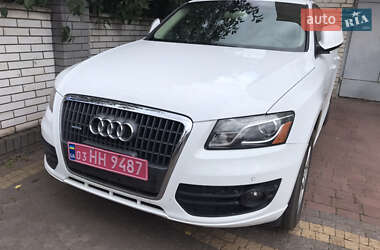 Внедорожник / Кроссовер Audi Q5 2012 в 